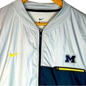 Michigan Wolverines Nike Dri Fit 1/2 Zip Jacket Mens XXL Gray